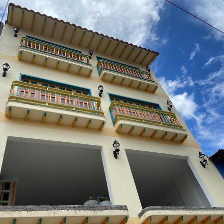 Balcones De La Pradera By Hope Apartment Guatape Exterior photo
